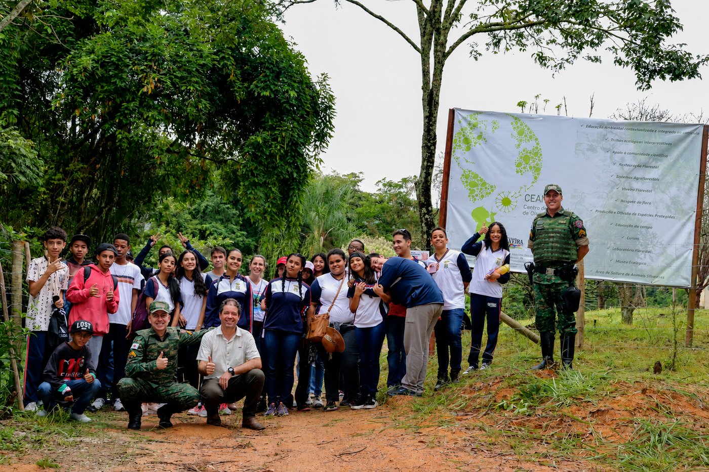 Dinâmicas ambientais com turmas no Centro Ambiental Cedro